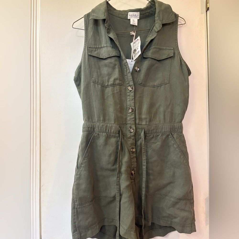 Women’s Olive Green Sleeveless Button-Up Romper